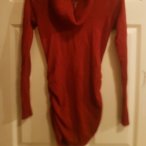 👚 Candy Couture Ruched Cowl Laced Sweater - Picture 3 of 9